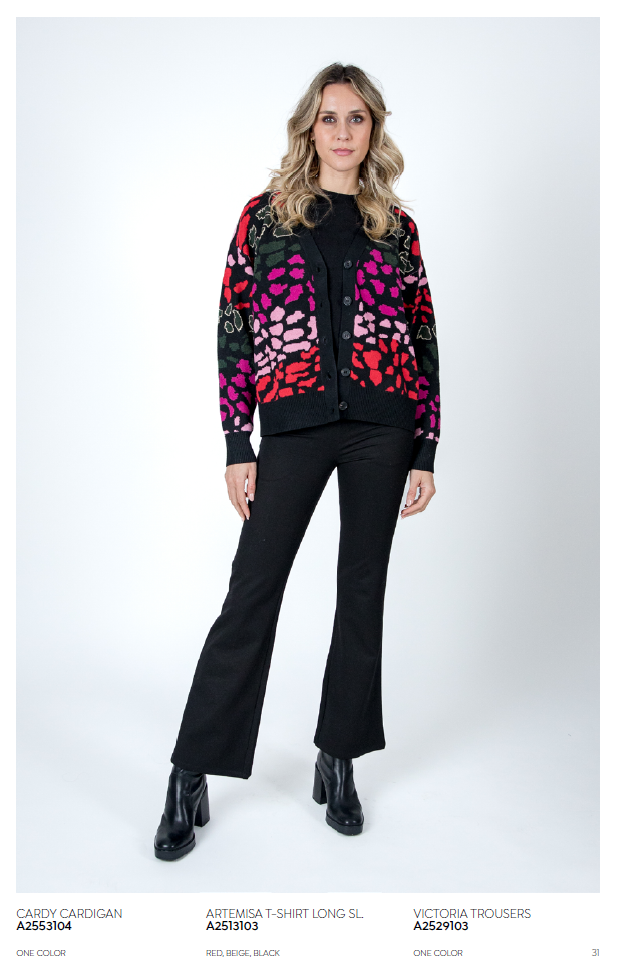 Cardy cardigan de Lylu Wear.